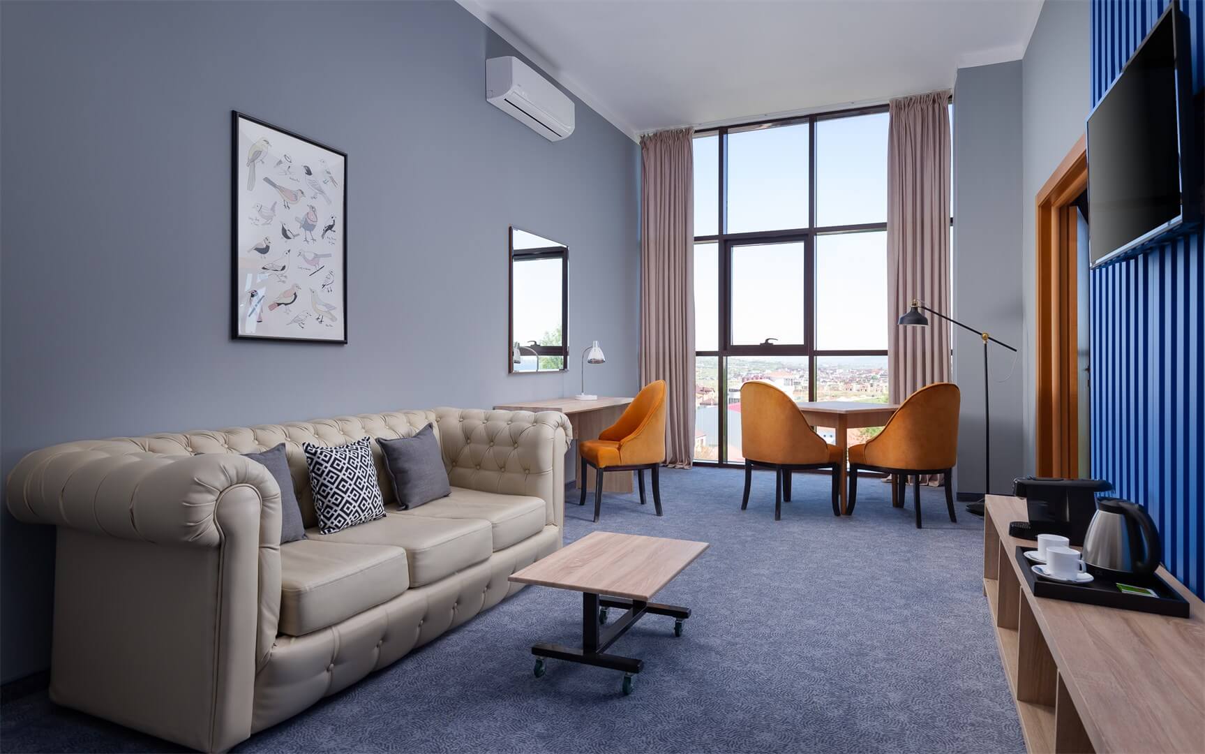 Deluxe Sea View Suite - 2