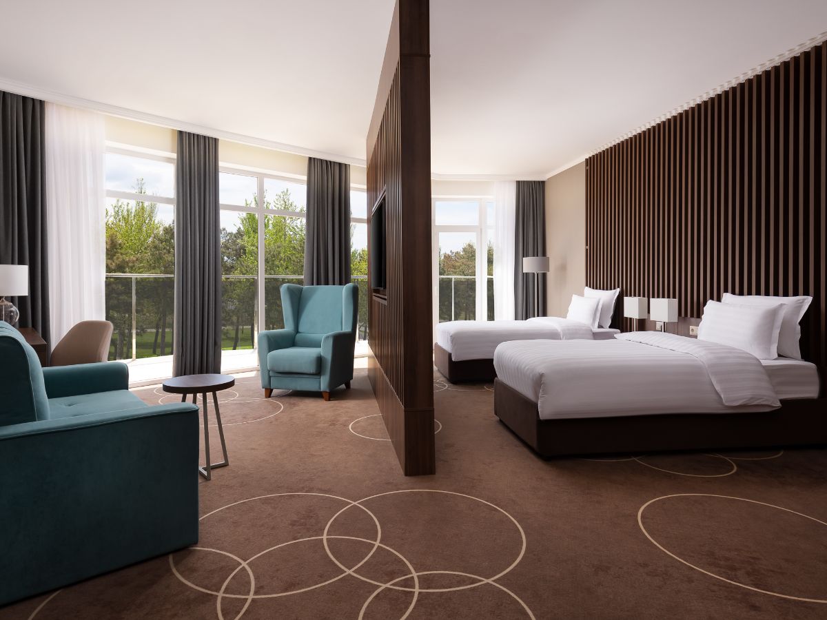Family room premium - 0