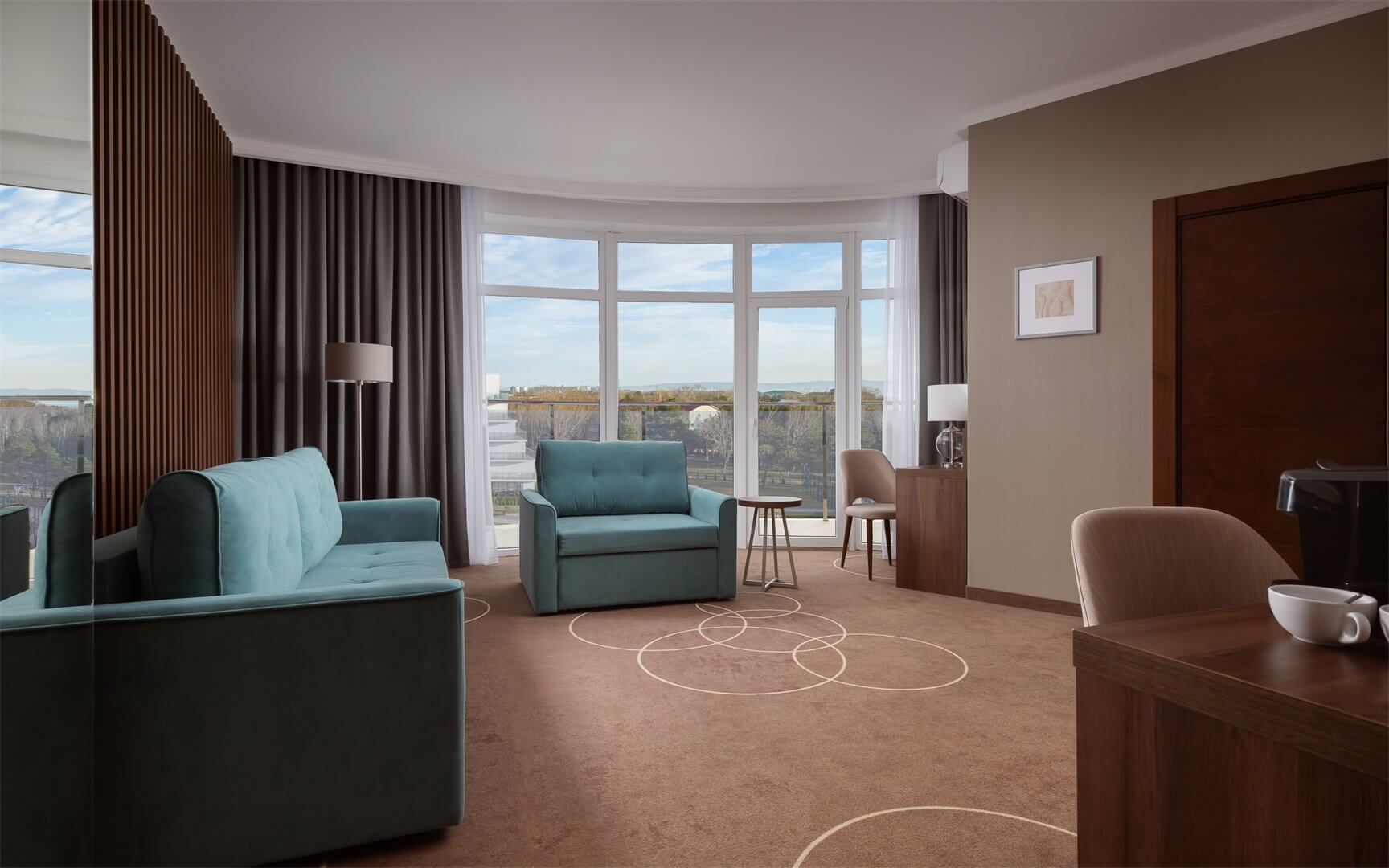 Family Room - 1